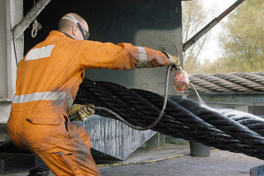 Informe de análisis de tendencia, participación y tamaño del mercado de alambre de acero por material (acero al carbono, acero inoxidable, acero aleado), aplicación y pronóstico de segmento de 2022-2030